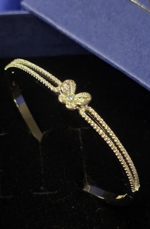 Diva Butterfly Kada Bracelet