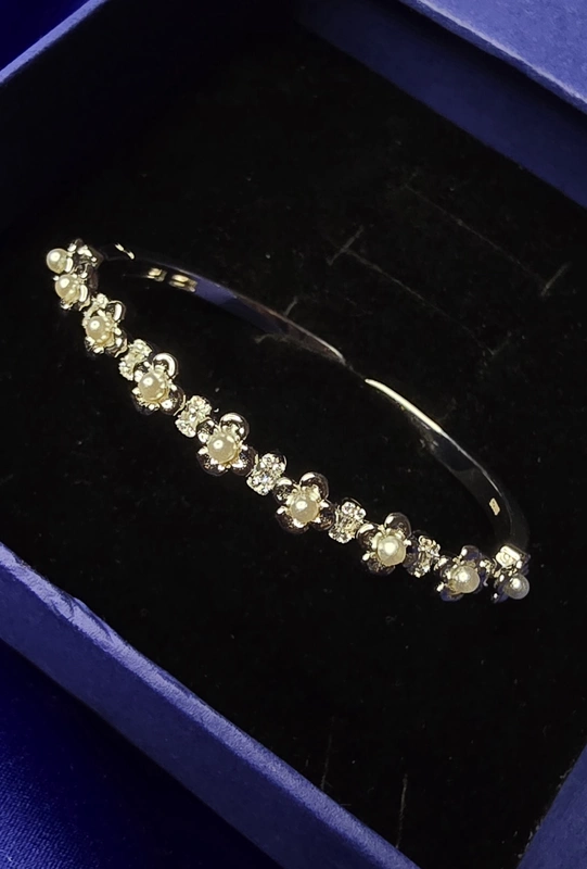 Pearly Kada Bracelet