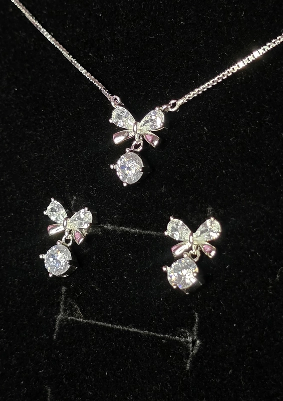 Bow Drop Pendant Set